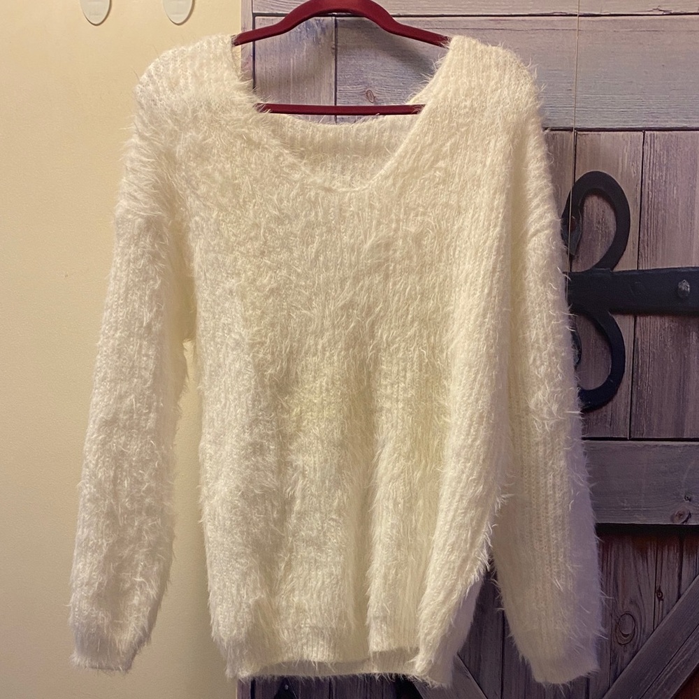 Brand new, Cozy Fuzzy White Women's Sweater - never worn